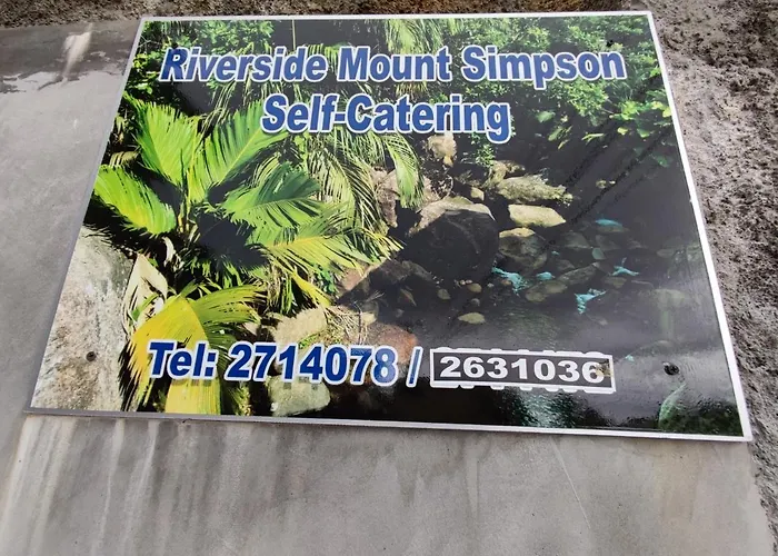 Mount Simpson 2-beds Sleeps 4 5 Mins To * Beau Vallon (Mahe)